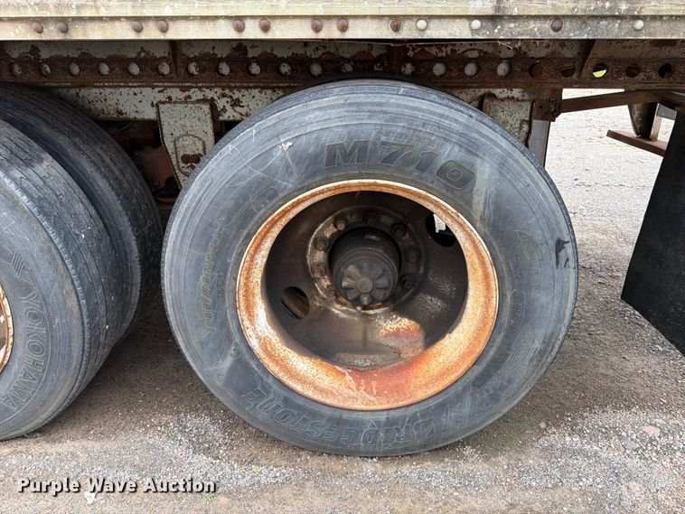 image for item FU1021 1986 Utility VS2R dry van trailer
