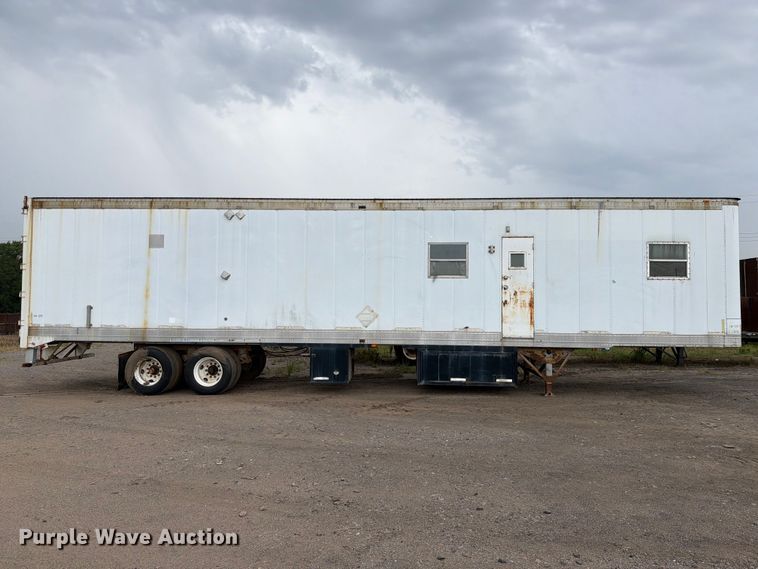 image for item FU1023 1993 Great Dane 7911TJ dry van office trailer