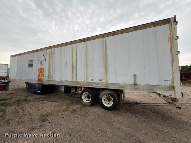 image for item FU1023 1993 Great Dane 7911TJ dry van office trailer
