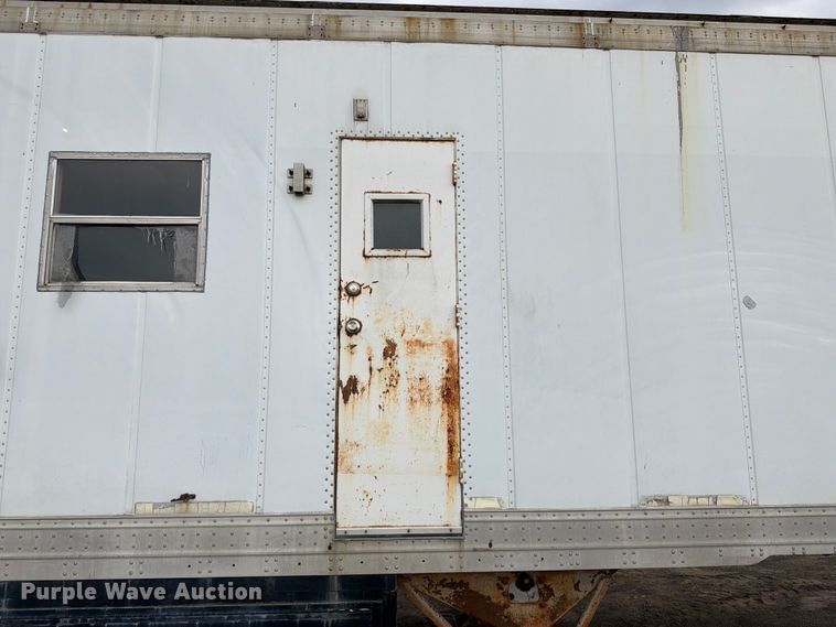 image for item FU1023 1993 Great Dane 7911TJ dry van office trailer