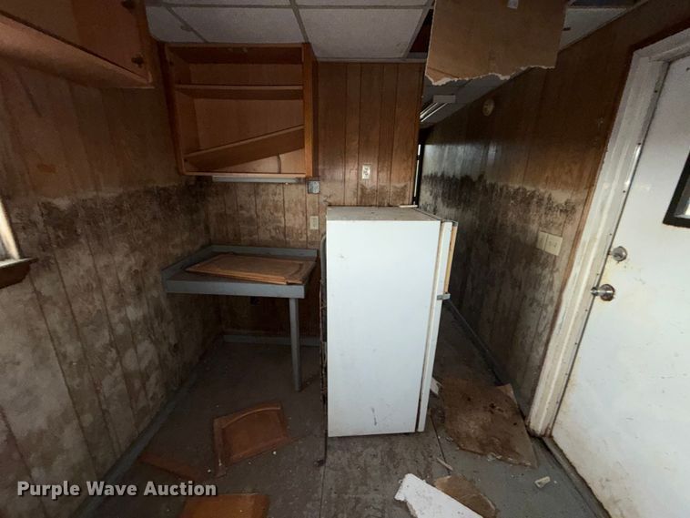 image for item FU1023 1993 Great Dane 7911TJ dry van office trailer