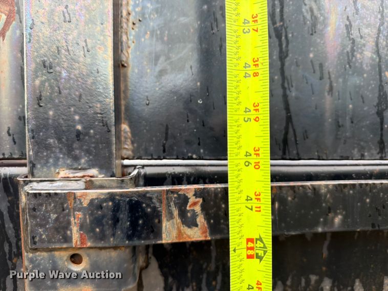 image for item FU1024 1989 Utility Trailer Manufacturer FS2CH5 flatbed trailer