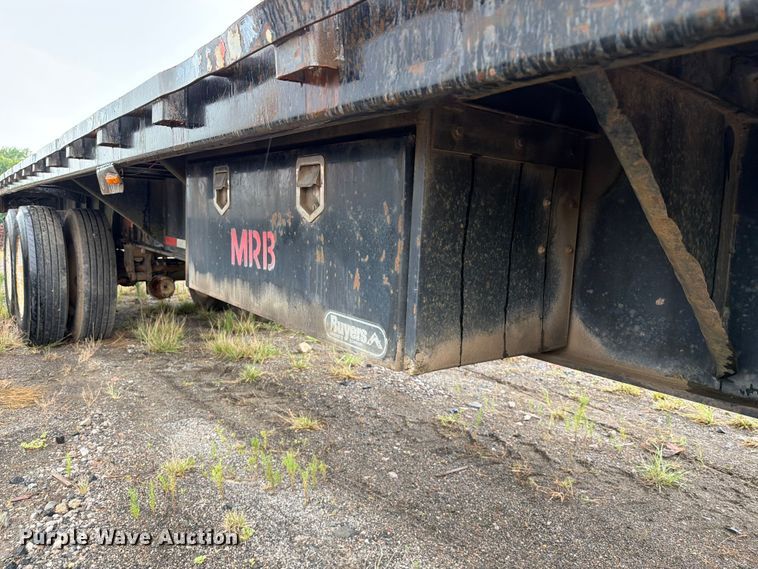 image for item FU1024 1989 Utility Trailer Manufacturer FS2CH5 flatbed trailer