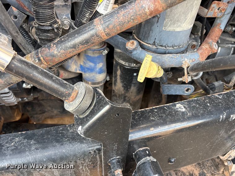 image for item JM9421 2007 Mack CHN semi truck