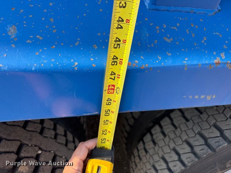 image for item JM9422 1999 International 9100 dump truck
