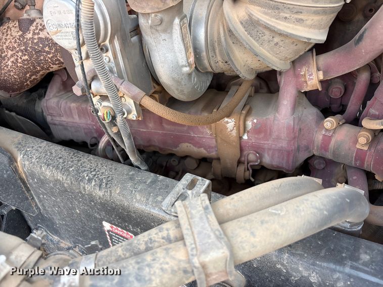 image for item JM9423 2013 Mack CHU semi truck