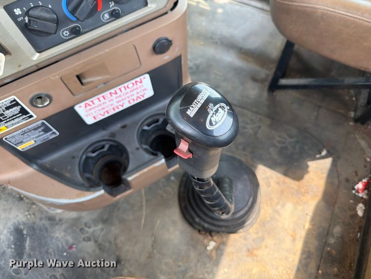 image for item OE9674 2008 Mack GU semi truck