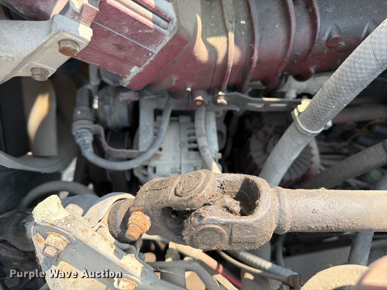 image for item OE9674 2008 Mack GU semi truck
