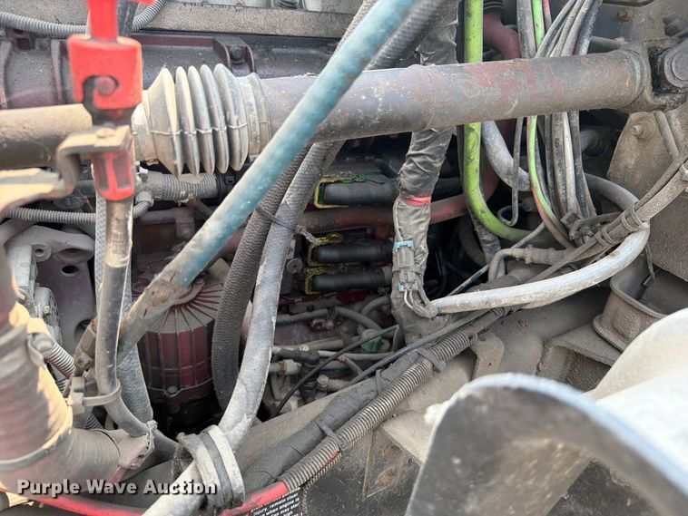 image for item OE9674 2008 Mack GU semi truck