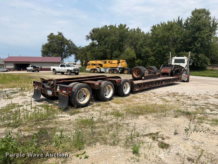 image for item OE9675 2010 Etnyre PRTN55ETD3-R4A lowboy equipment trailer