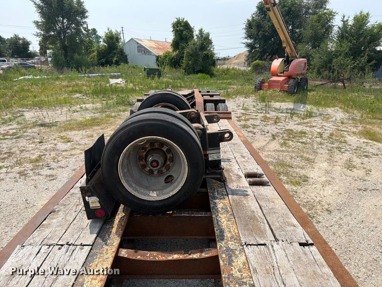 image for item OE9675 2010 Etnyre PRTN55ETD3-R4A lowboy equipment trailer