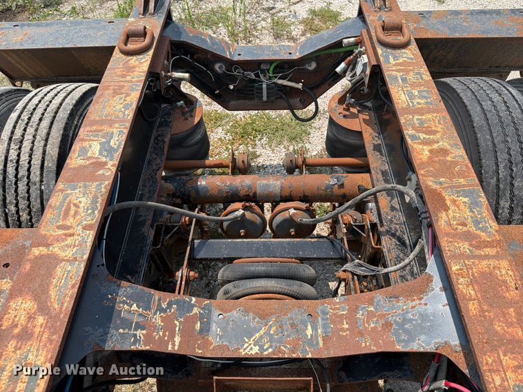 image for item OE9675 2010 Etnyre PRTN55ETD3-R4A lowboy equipment trailer