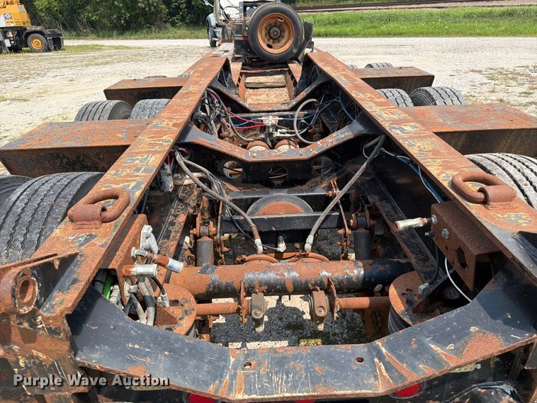 image for item OE9675 2010 Etnyre PRTN55ETD3-R4A lowboy equipment trailer