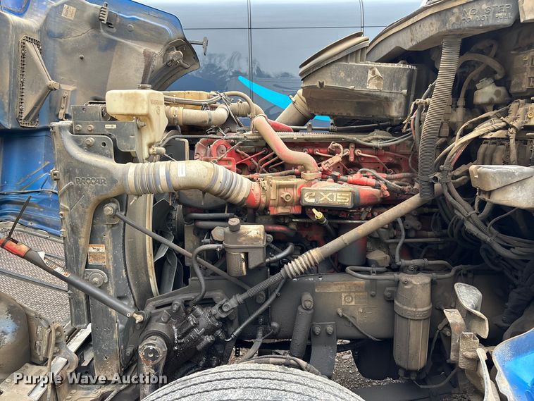 image for item YA1088 2019 Peterbilt 567 semi truck