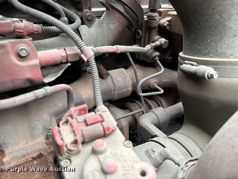 image for item YA1088 2019 Peterbilt 567 semi truck