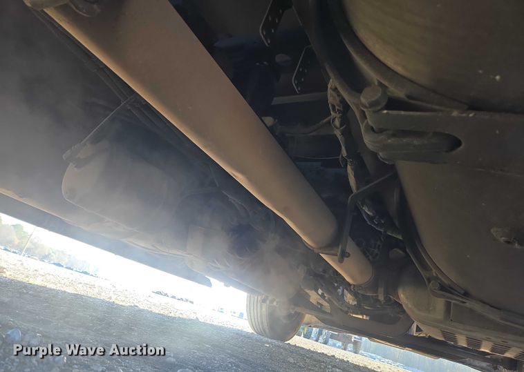 image for item YA1298 2019 Freightliner Cascadia  semi truck