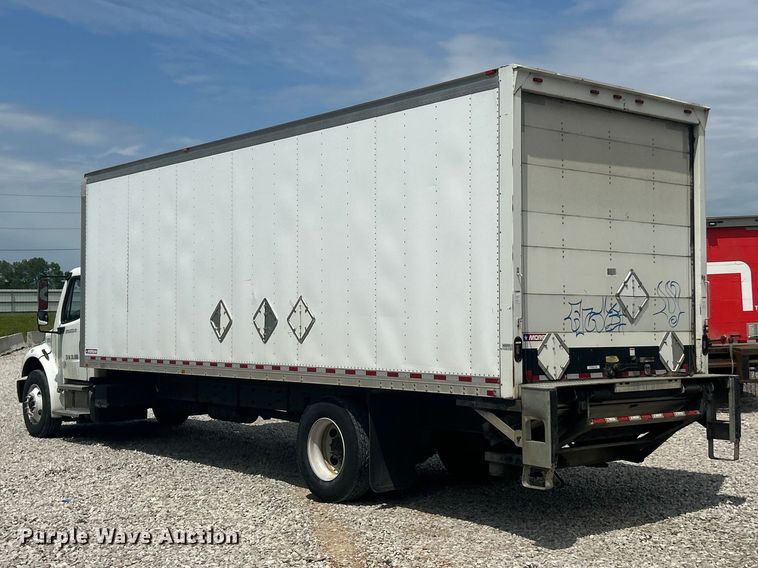 image for item YA1810 2017 Freightliner Business Class M2 box truck