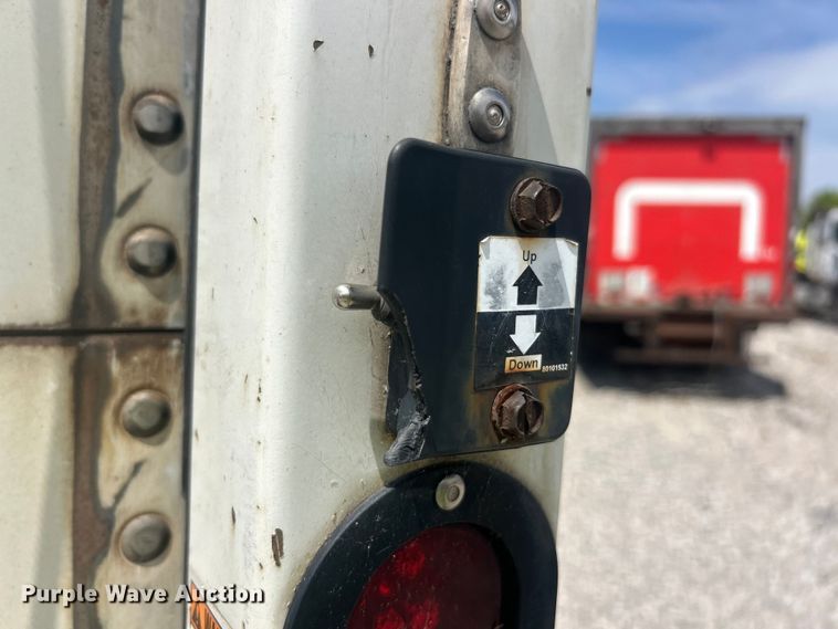 image for item YA1810 2017 Freightliner Business Class M2 box truck