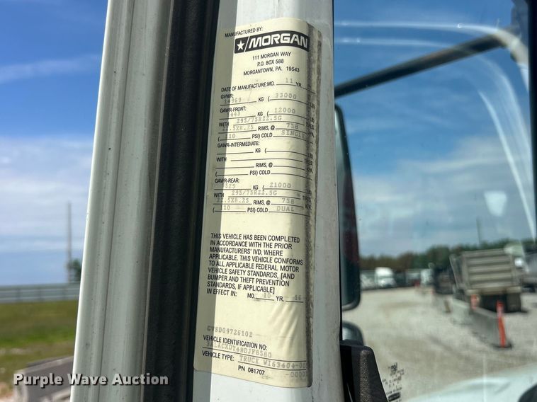 image for item YA1810 2017 Freightliner Business Class M2 box truck