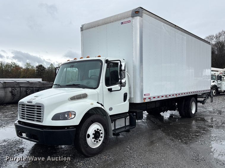 2019 Freightliner Business Class M2 box truck
