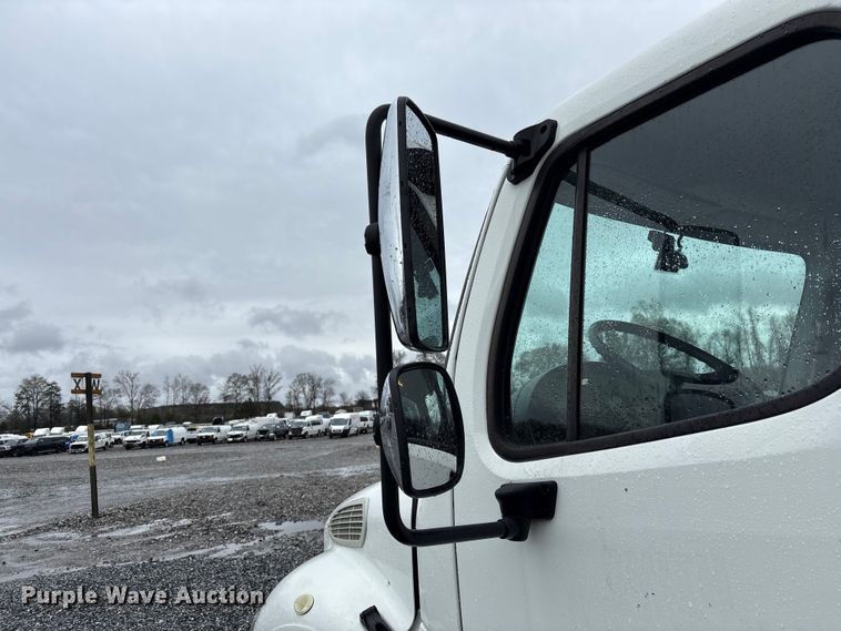 image for item YA2016 2019 Freightliner Business Class M2 box truck