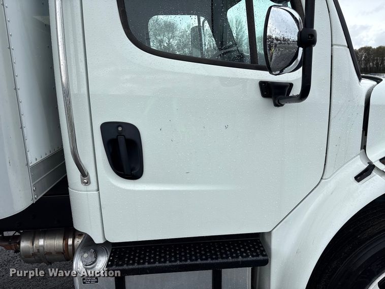image for item YA2016 2019 Freightliner Business Class M2 box truck
