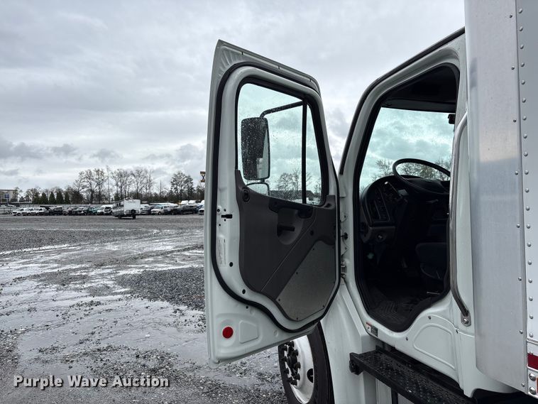 image for item YA2016 2019 Freightliner Business Class M2 box truck