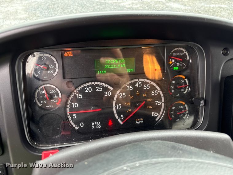 image for item YA2016 2019 Freightliner Business Class M2 box truck