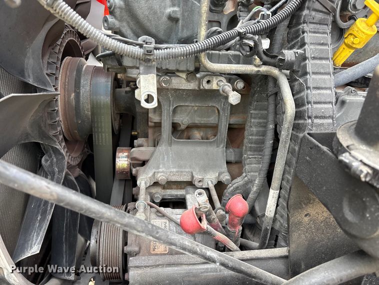 image for item YA2129 2021 Peterbilt 579 semi truck