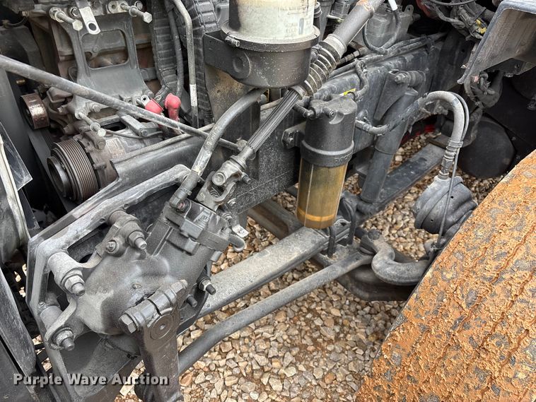image for item YA2129 2021 Peterbilt 579 semi truck
