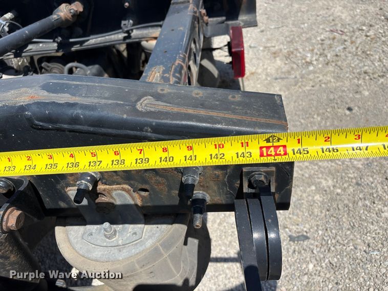 image for item YA2432 2019 International LT625 semi truck