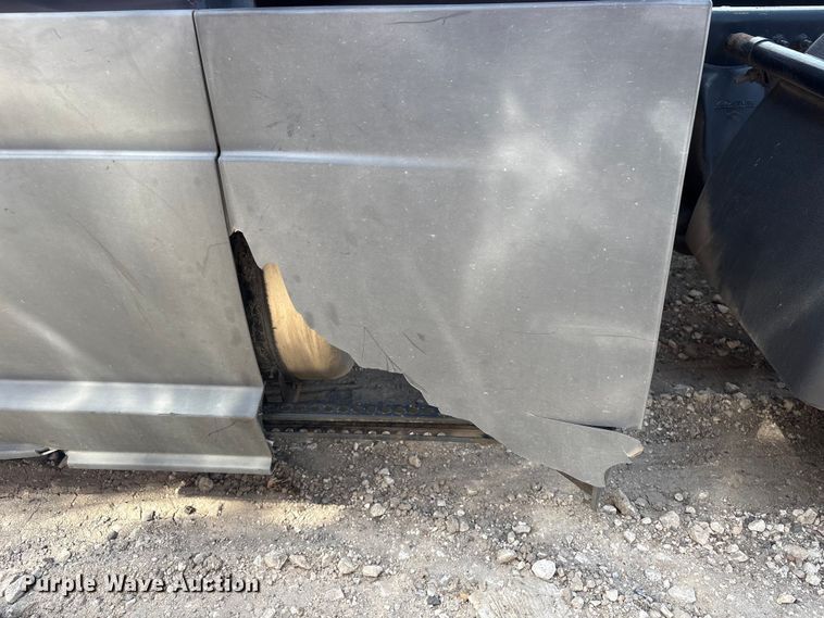 image for item YA2488 2019 Freightliner Cascadia 126 semi truck