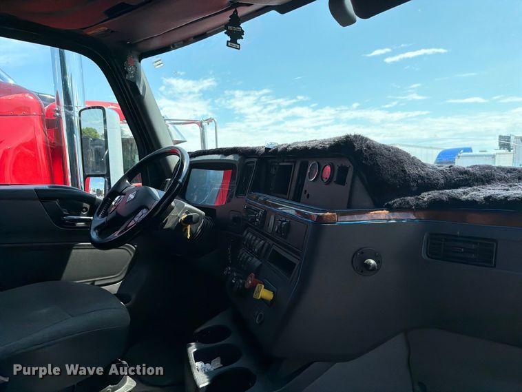 image for item YA2612 2020 International LT625 semi truck