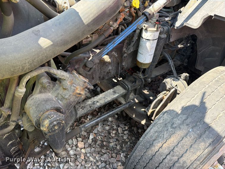 image for item YA2612 2020 International LT625 semi truck
