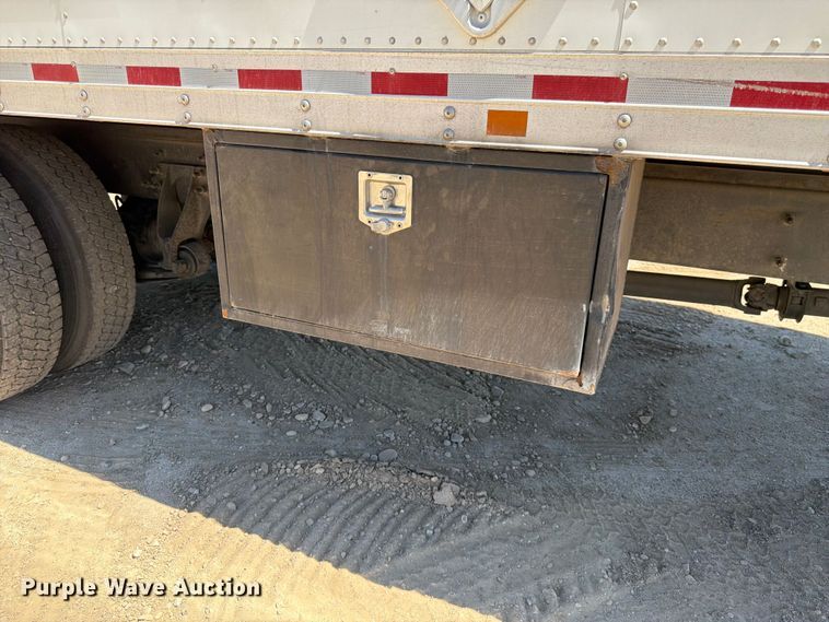 image for item YA2617 2019 International MA025 box truck