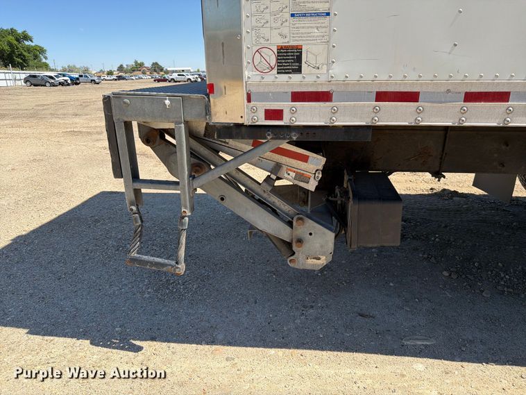 image for item YA2617 2019 International MA025 box truck