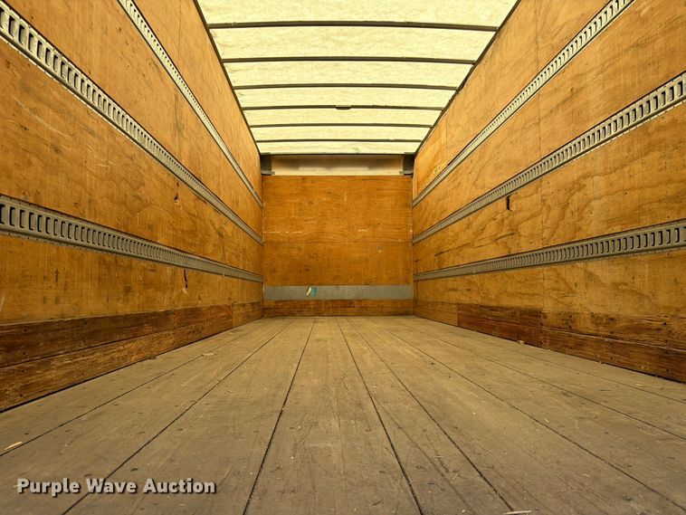 image for item YA2617 2019 International MA025 box truck