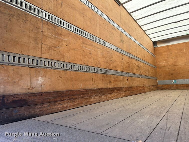 image for item YA2617 2019 International MA025 box truck
