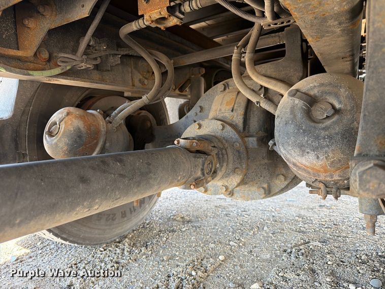 image for item YA2617 2019 International MA025 box truck