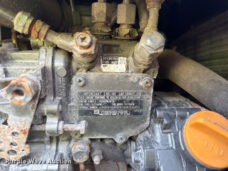 image for item YA2662 2020 International LT625 semi truck