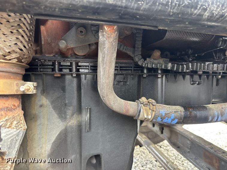 image for item YA2673 2018 Peterbilt 389 semi truck