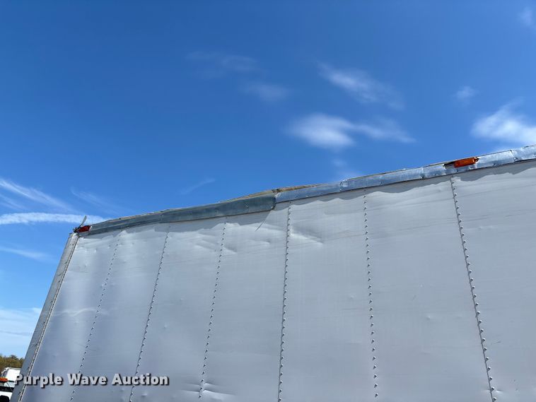 image for item YA2755 2019 International 4300 box truck
