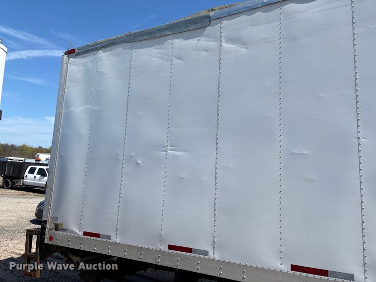 image for item YA2755 2019 International 4300 box truck