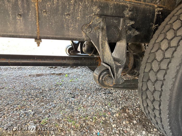 image for item YA2755 2019 International 4300 box truck