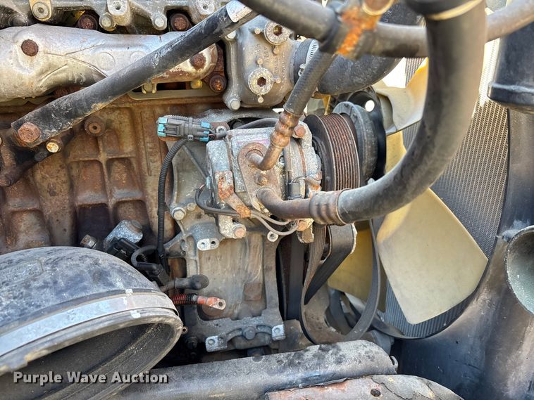 image for item YA3025 2016 Freightliner Cascadia semi truck