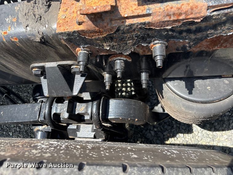 image for item YA3456 2019 Peterbilt 579 semi truck