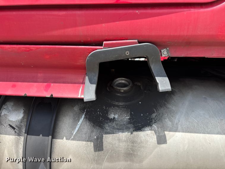 image for item YA3615 2019 Freightliner Cascadia semi truck