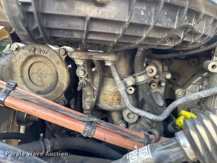 image for item YA3615 2019 Freightliner Cascadia semi truck