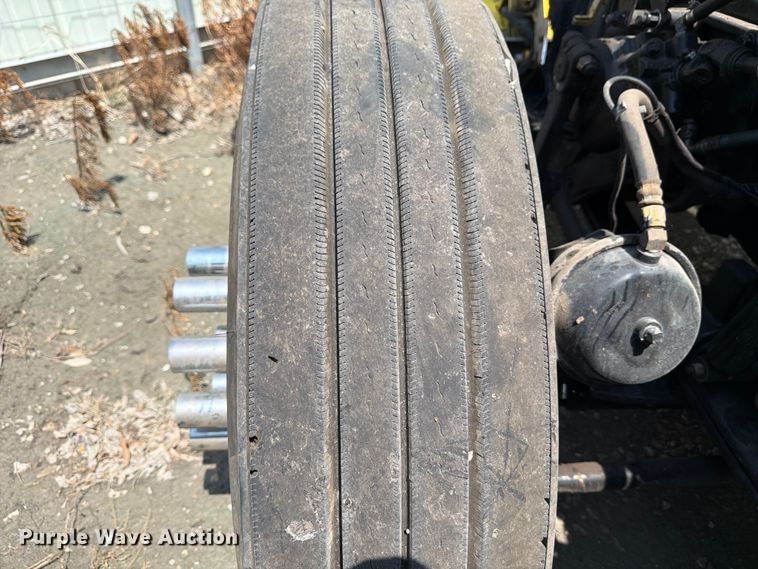 image for item YA3624 2019 Peterbilt 389 semi truck
