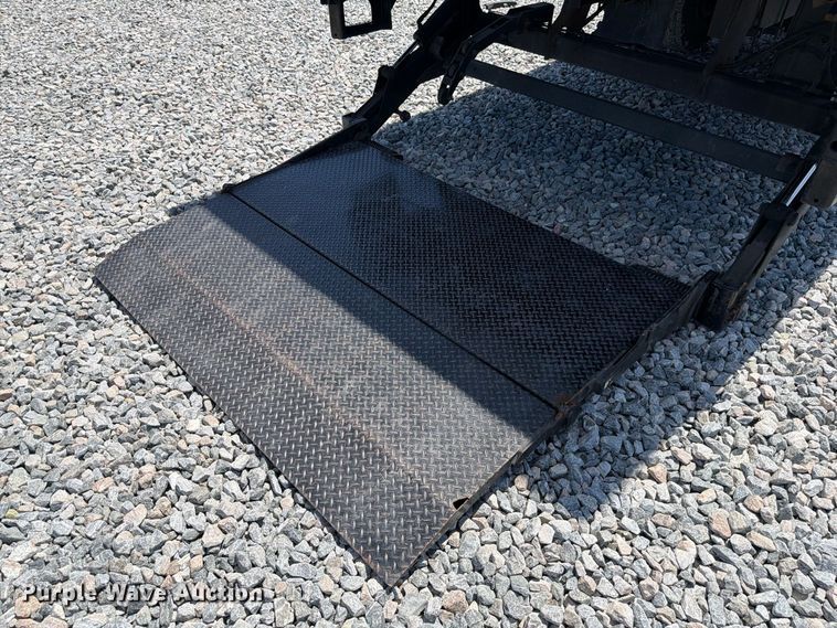 image for item YA3648 2018 Hino box truck